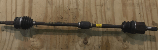 hyundai-accent-front-right-passenger-side-axle-shaft