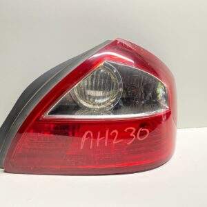 02-04 INFINITI Q45 REAR RIGHT SIDE QTR PANEL MOUNTED TAIL LIGHT OEM, 166-59349A