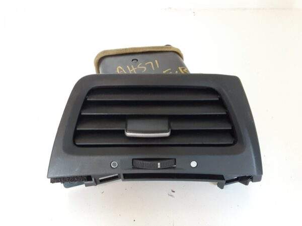 honda-accord-front-right-side-air-vent