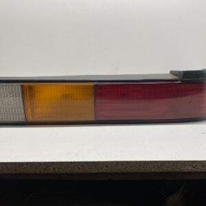 1988 - 1991 FORD TEMPO REAR RIGHT PASSENGER SIDE TAIL LIGHT LAMP OEM, 166-01351