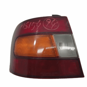 1992-1993 HYUNDAI ELANTRA LEFT SIDE QTR PANEL MOUNTED TAIL LIGHT OEM, 166-58584