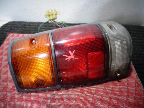 Honda Passport Right Passenger Side Tail Light