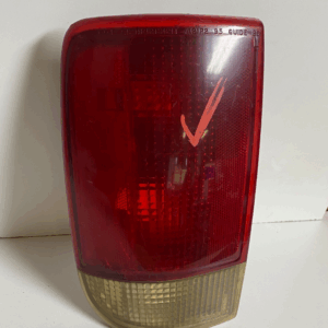 1995 - 2005 OLDSMOBILE BRAVADA LEFT SIDE TAIL LIGHT OEM, 166-02559L