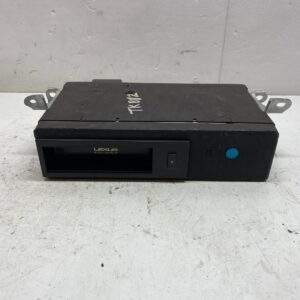 1999 - 2003 LEXUS RX300 CD CHANGER OEM, 638-57489