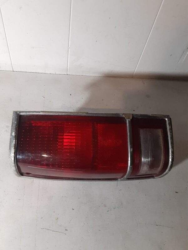 85 - 94 Chevrolet Blazer S10/Jimmy S15 Rear Left Side Tail Light